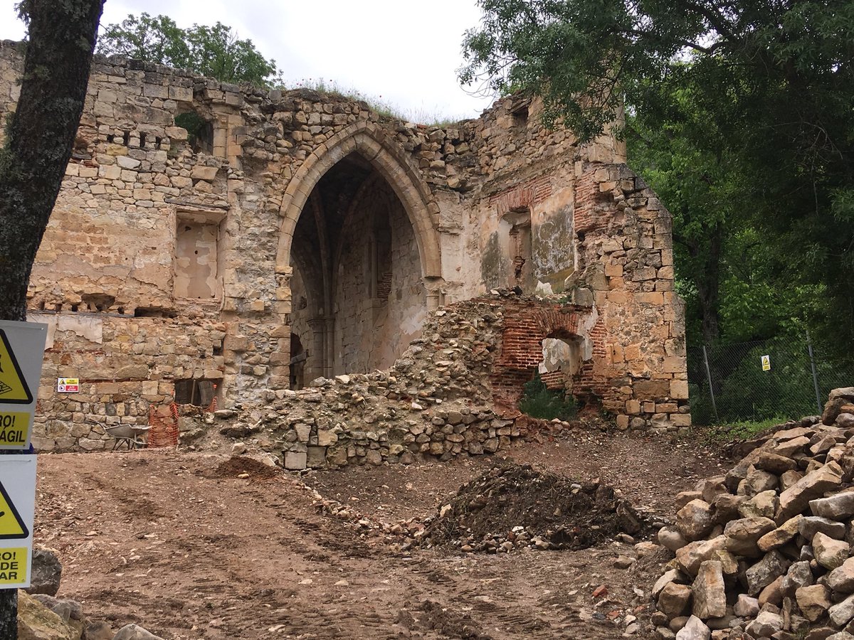 GuDiario's tweet photo. La rehabilitación del Monasterio de #Bonaval descubre un edificio anterior. A partir del día 11 se hará visitas para conocer los trabajos. #patrimonio #Guadalajara @gobjccm https://t.co/5HOsd0ruAW https://t.co/sNA7Jja3ER