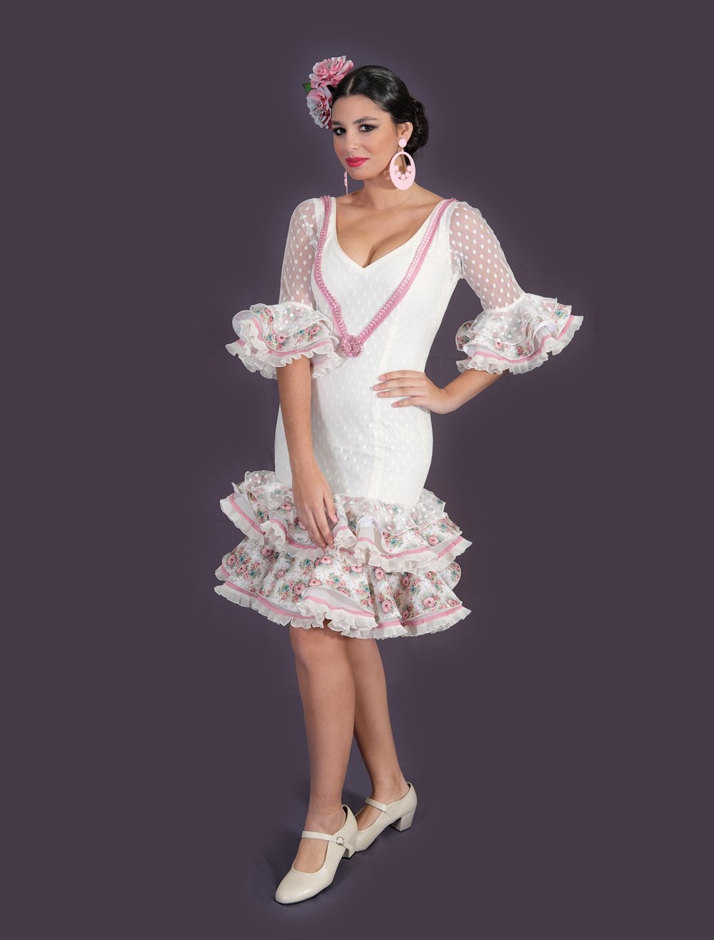 Diseños Ana Barroso on Twitter: "Las faldas cortas no suelen estar entre los estilos favoritos de "amantes de la moda flamenca", pero en nuestra colección de trajes de flamenca 2018 también