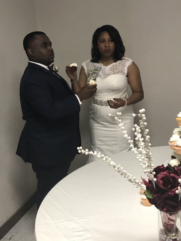 ellkendra's tweet photo. Mr. & Mrs. Gregory Jacob III #justJACOB https://t.co/04MO4N2PBD