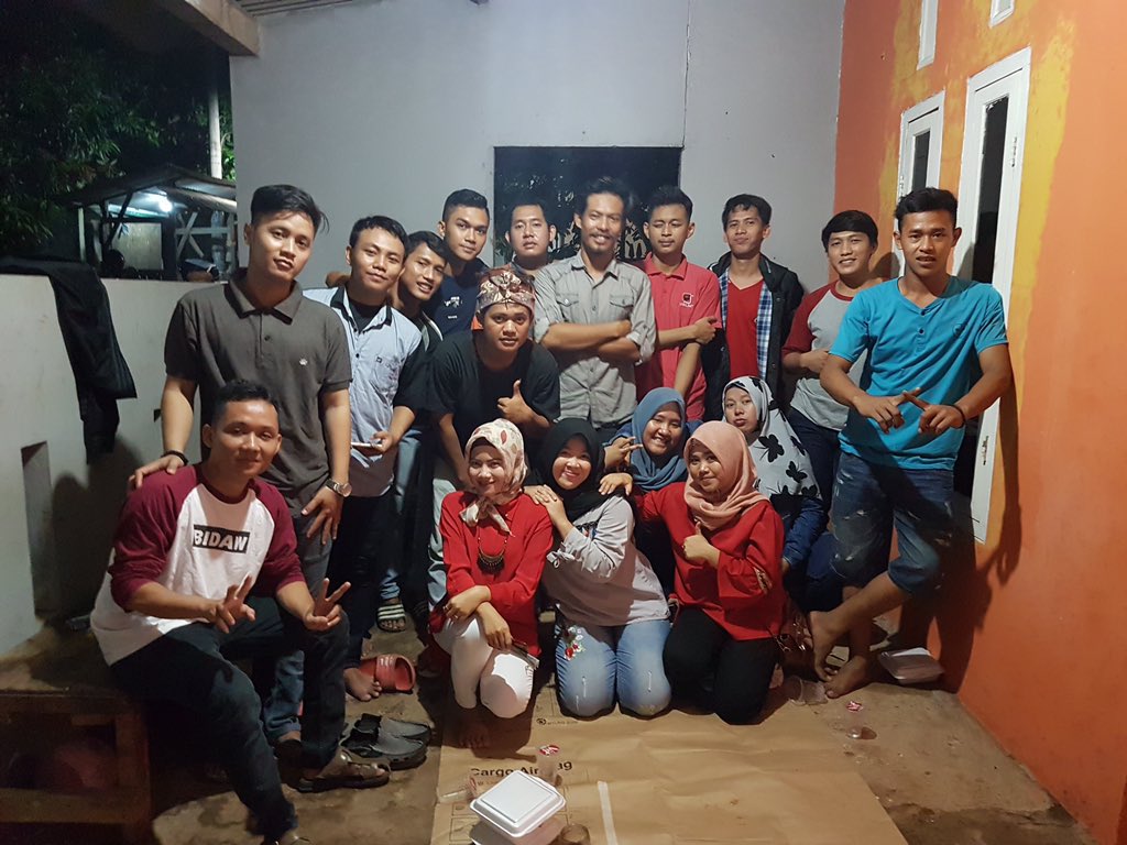 Alhamdulillah temen2 semua udah ke temu buka puasa dan bukber 😊😇😍😘🙏🏻