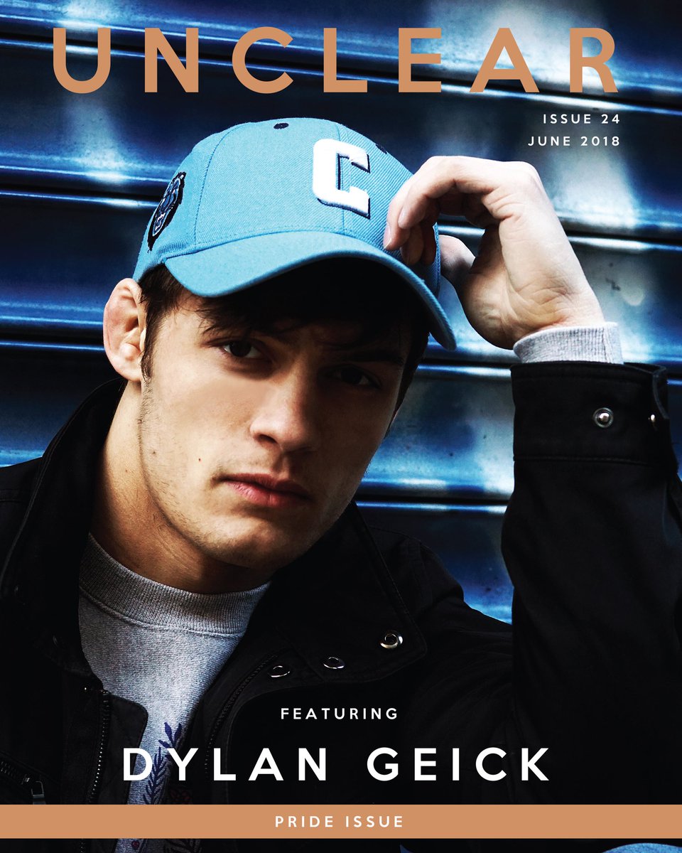 unclearmag's tweet image. Happy Pride Month! 🏳️‍🌈 Our June issue featuring @DylanGeick, @captain_vlog, @itsSamCollins + more is out now! Read here: unclearmag.com/issues/ | 📸: @camiliberty