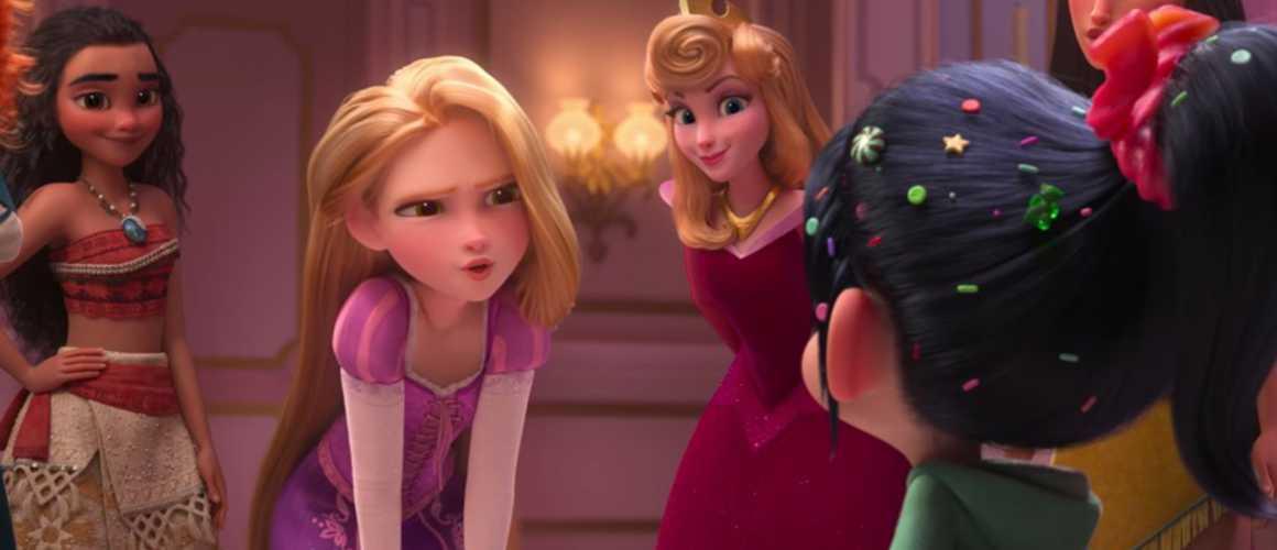 TeleLoisirs's tweet photo. Ralph 2.0 : Elsa, Pocahontas, Raiponce... La réunion hilarante et inattendue des princesses Disney dans la nouvelle bande-annonce (VIDEO) https://t.co/7ycBJrPw0R https://t.co/a3i9h3mZur