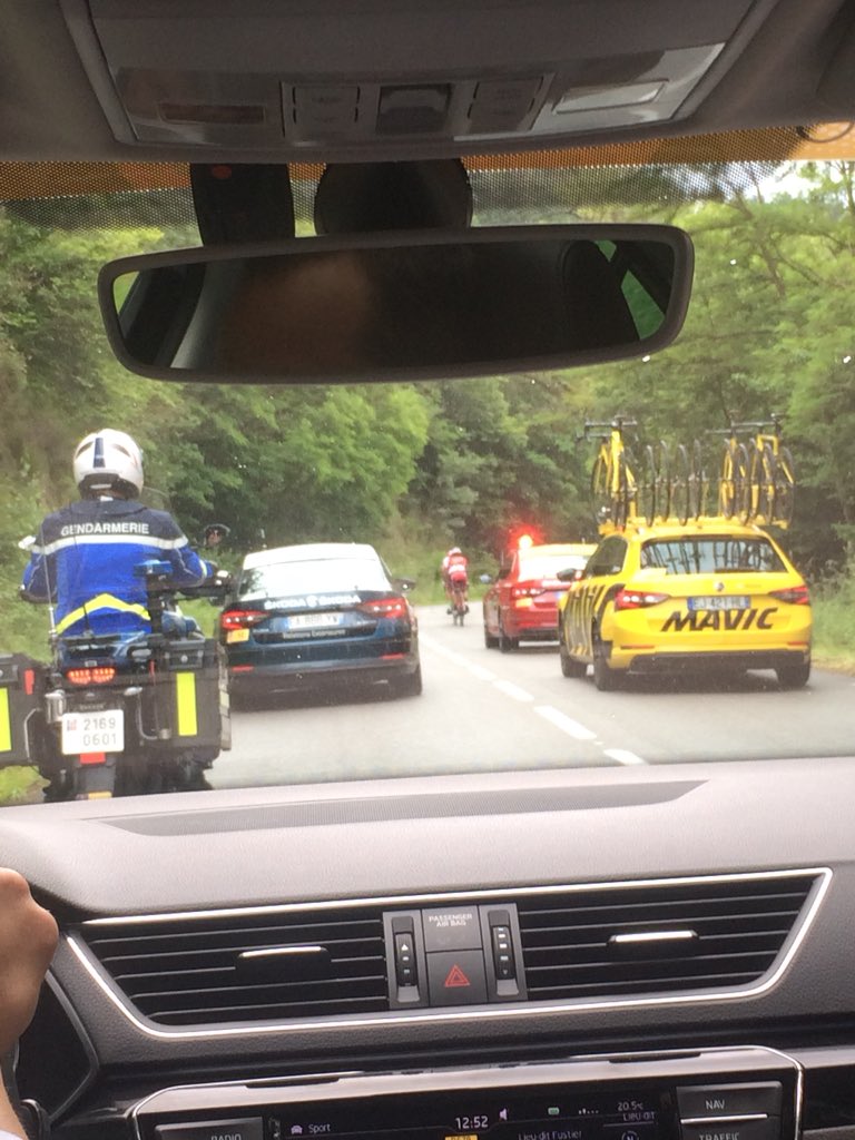 #Adecco partenaire du #CriteriumduDauphine et #TourdeFrance, journée top aux côtés de nos clients et plaisir de remettre le maillot blanc #sport #équipe