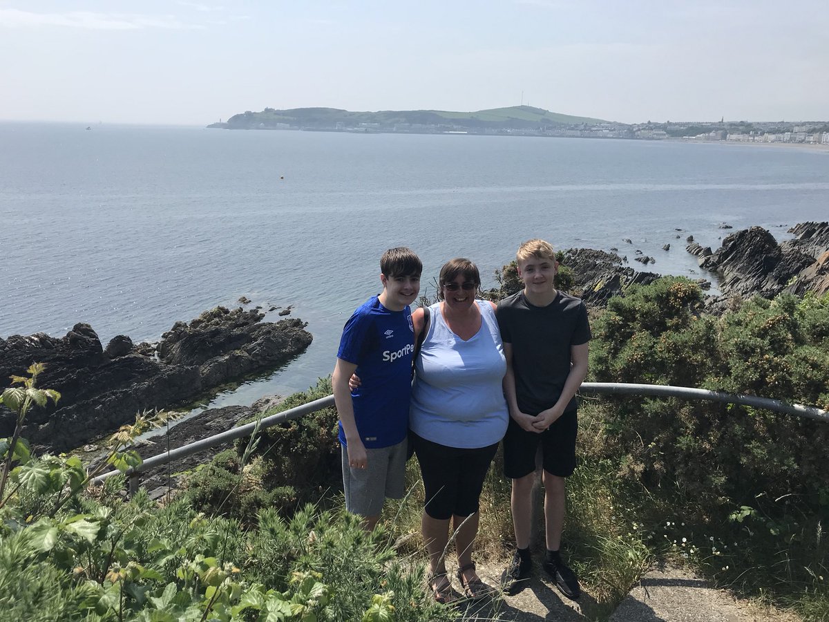 GazQuaggan's tweet photo. A trip down to Douglas today for a skeet and as is tradition (and compulsory) of any visit to the capital...we just had to call in by Port Jack for a chippy dinner.  The servings of cheesy beans, mushy peas, sausages and chips were of absolute gargantuan proportions! Stuffed🤣🤪 https://t.co/1OTd2yWF7y
