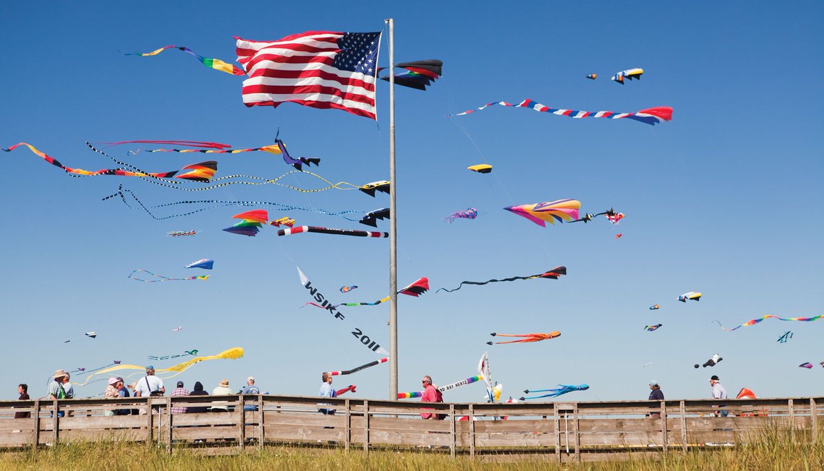 BrownBear's tweet image. Time to start planning your first beach adventure of the year with this helpful guide to #Washingtons best #beaches. bit.ly/2Jmr8rJ