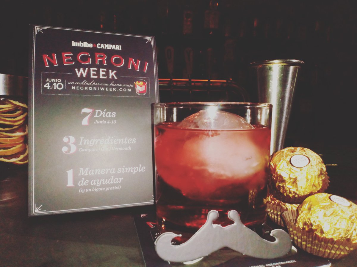 bvd_bar's tweet photo. Arrancamos la #NegroniWeek con nuestro negroni macerado con @FerreroRocherAR https://t.co/2KHKe9iAgU