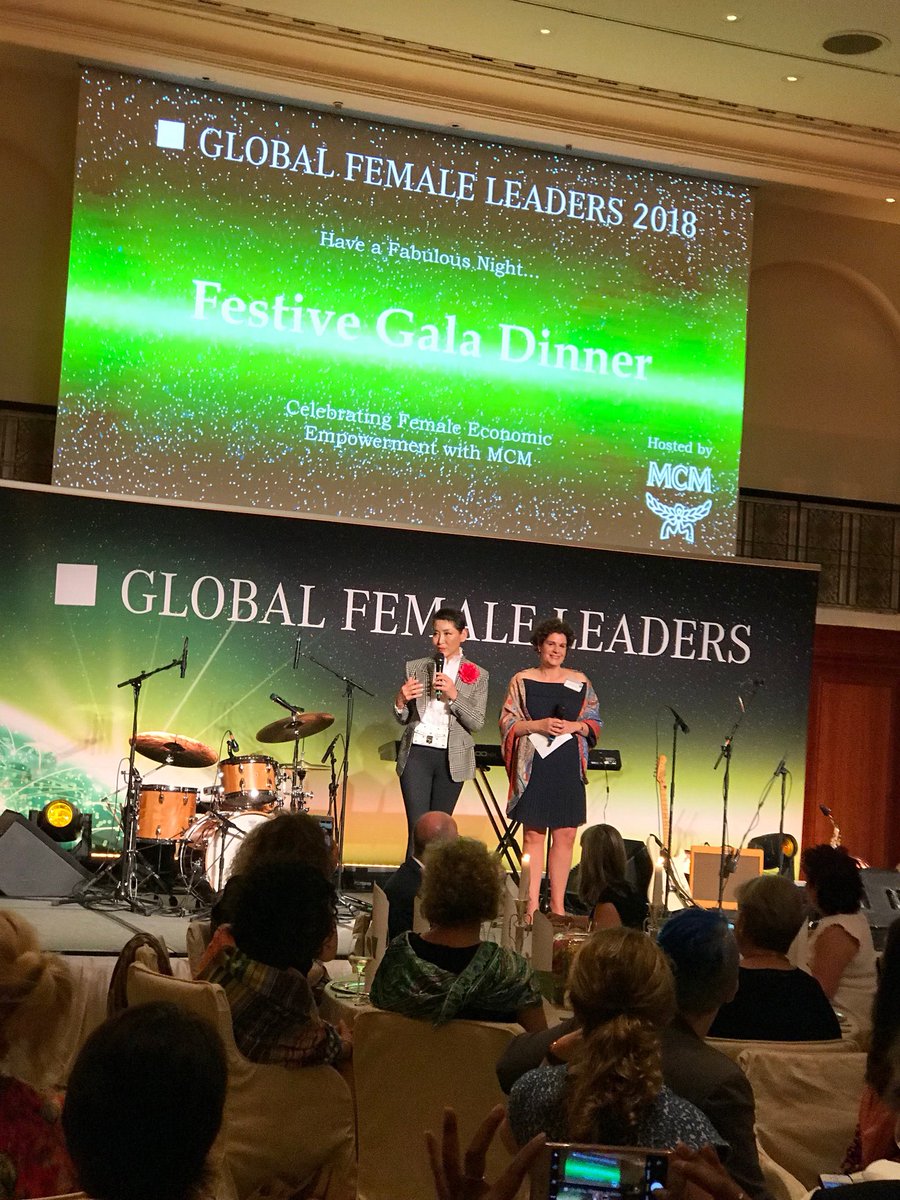 PLichtenau's tweet photo. Gala Dinner beim #GFL18 https://t.co/cGpZEdT4Tu