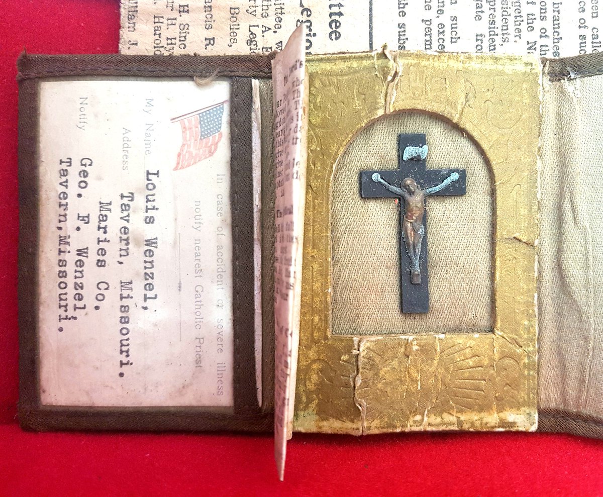 GondrecourtArea's tweet photo. - Christ portatif du soldat Louis WENZEL originaire de #Tavern , #Missouri , USA , retrouvé dans une maison ancienne de Ligny en Barrois ( #Meuse ) - Collection Francis Guénon
* Louis W. WENZEL fait partie de la Company M du 350th Infantry Regiment, #88thDivision - #1GM #WW1 #WWI https://t.co/HKUEwevh26