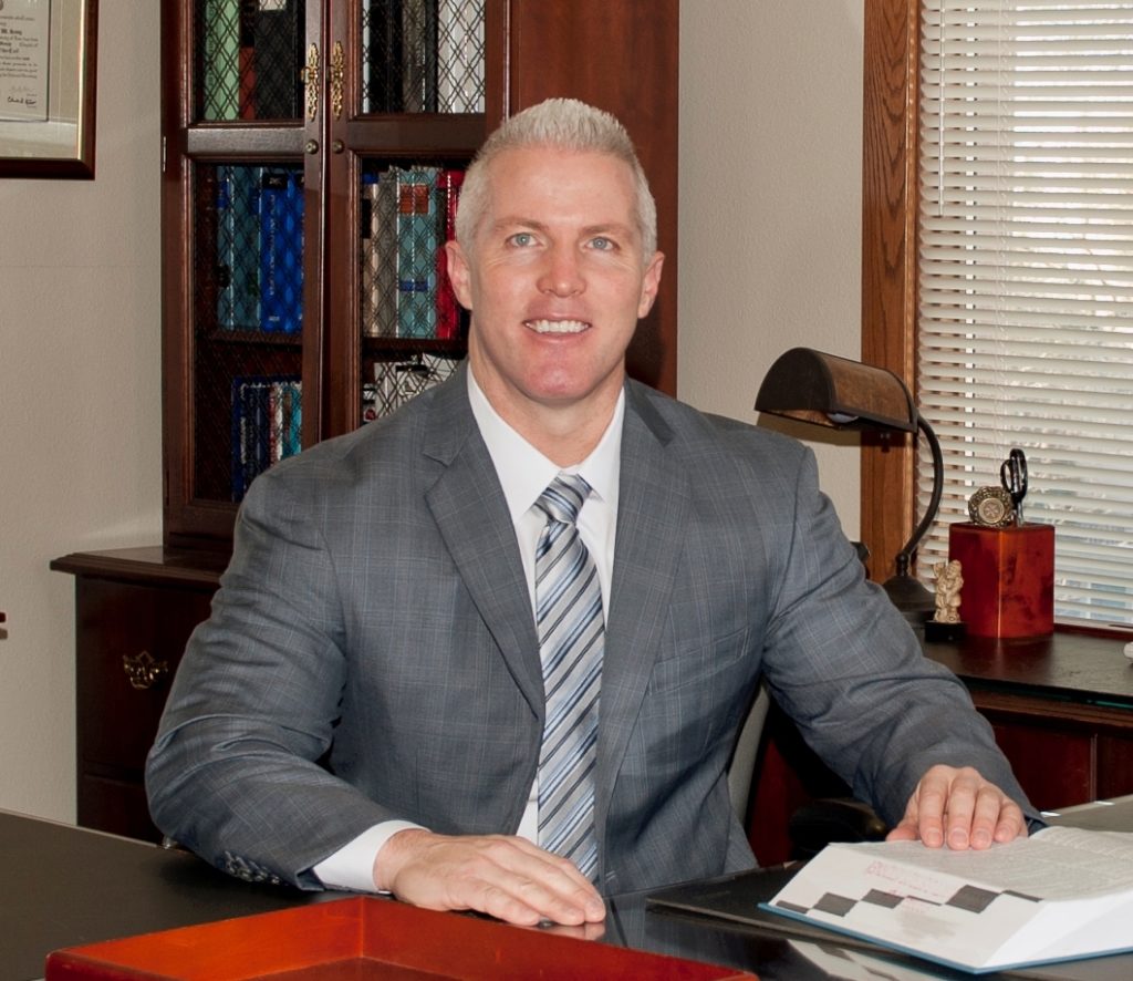 theappeal's tweet photo. By charging shoplifters with felonies, Yolo County DA Jeff Reisig is circumventing Prop 47, intended to reduce CA prison populations. But now he faces opposition for DA from Dean Johansson, a public defender, in the June 5th election. https://t.co/SuvV4cFLnD via @theappeal https://t.co/Yf4vmsg9Cu