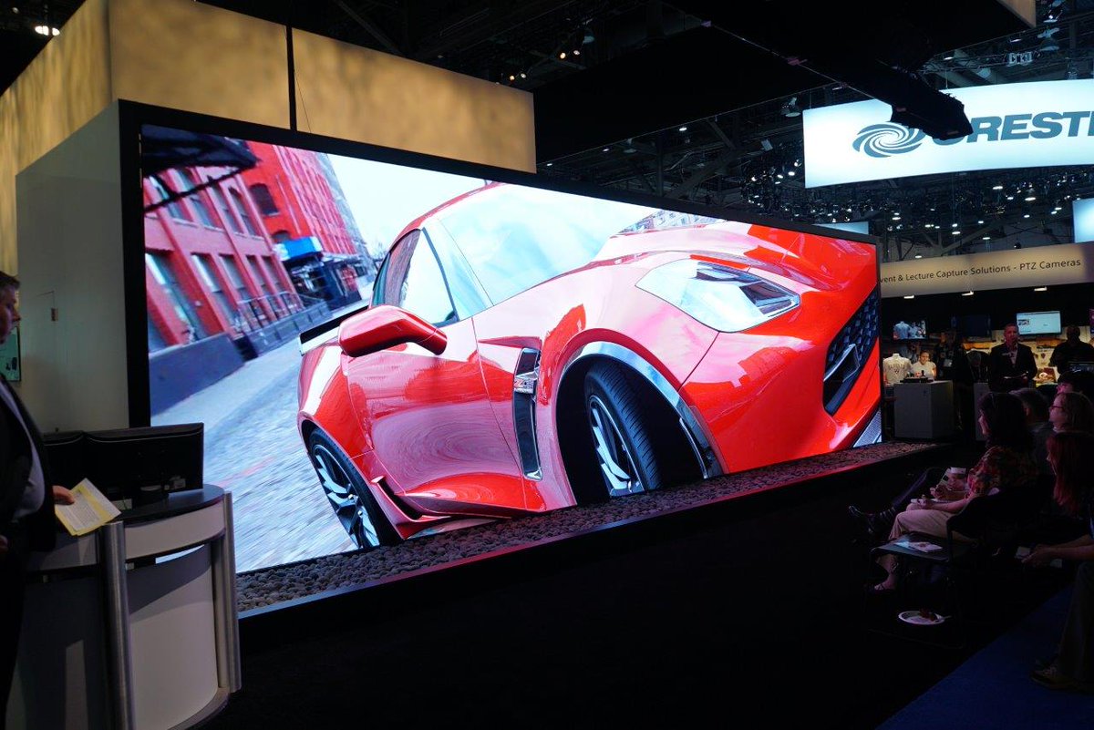 SonyProUSA's tweet photo. Our Crystal LED display feature innovative mounting technology that provides stunning contrast! Ideal for brightly lit environments like showrooms, corporate lobbies, and television studio sets. https://t.co/eJ36S9RmSJ #ProSony https://t.co/dm4iBOhV9r