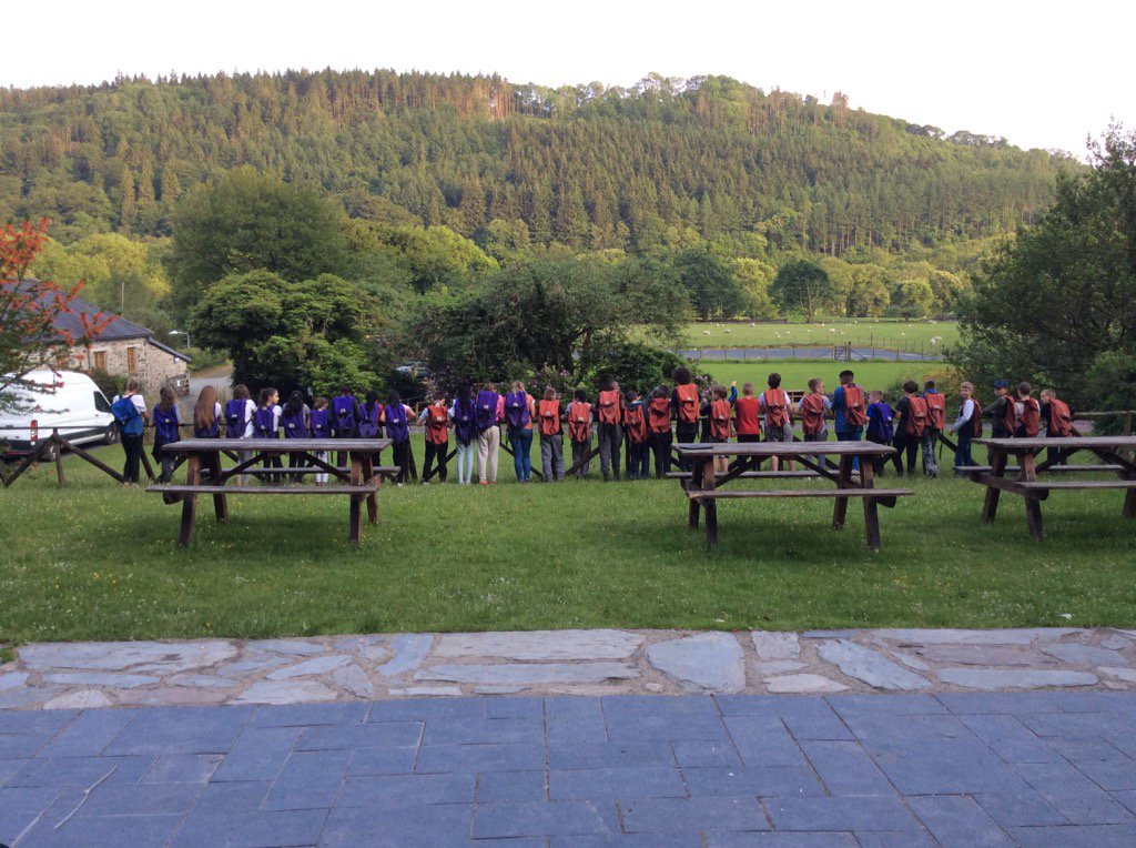 AldermansGreen's tweet photo. Taking in the view. We are all kitted up and now getting ready for bed. Sweet dreams from DYM #agcps #dym https://t.co/FRFErF6Wwy