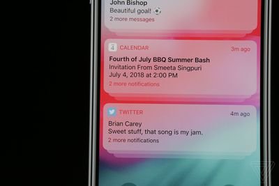 GilBouhnick's tweet image. Do you like the #UI of #ios12 new #groupnotification?   

The 17 biggest new features coming to the iPhone with iOS 12 buff.ly/2LWJuy9
