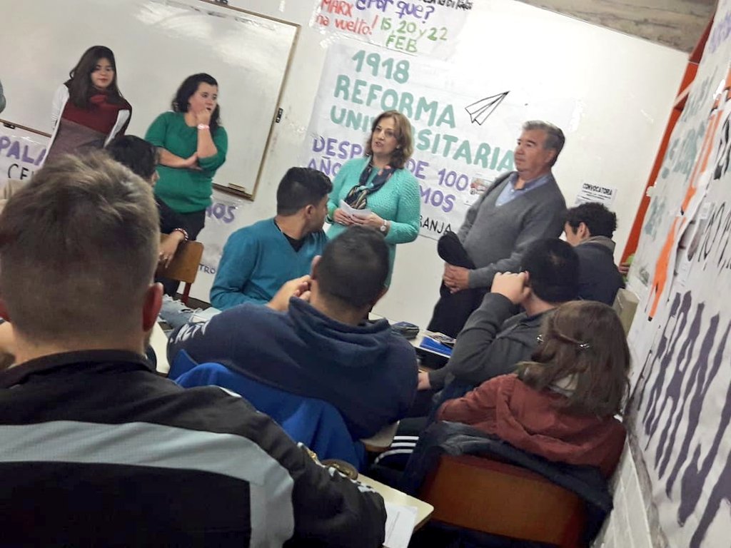 GarciaRoitman's tweet photo. Recorriendo la Casa de Todos y Todas @FcpysUNCuyo 
@ClaudiaDecana #RobertoRoitman #FCPySlista414 #SubiteALa414 https://t.co/cAUrFw012C