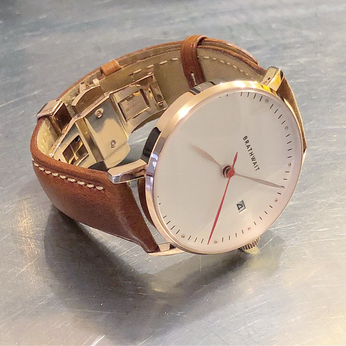 TheHumboldtKid's tweet photo. Wedding Watch! Finally got my #Brathwait today!
@brathwaitwatches #minimalist #automaticwatch #watch #watches #rosegold #wedding https://t.co/DCLtpmdzp2