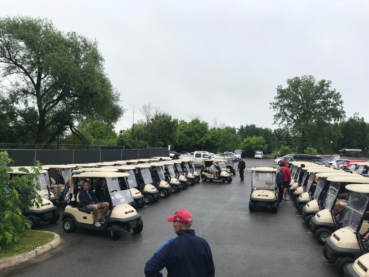 MarshesGolfClub's tweet photo. Pleasure hosting today's ASHRAE Best Ball Golf Tournament here at The Marshes. Many brave golfers battled the weather and stuck it out all day. Well done! #golfing #golfingintherain #ottrain #ottgolf #ottawa #kanata #golftournament https://t.co/lguLaVGaIG