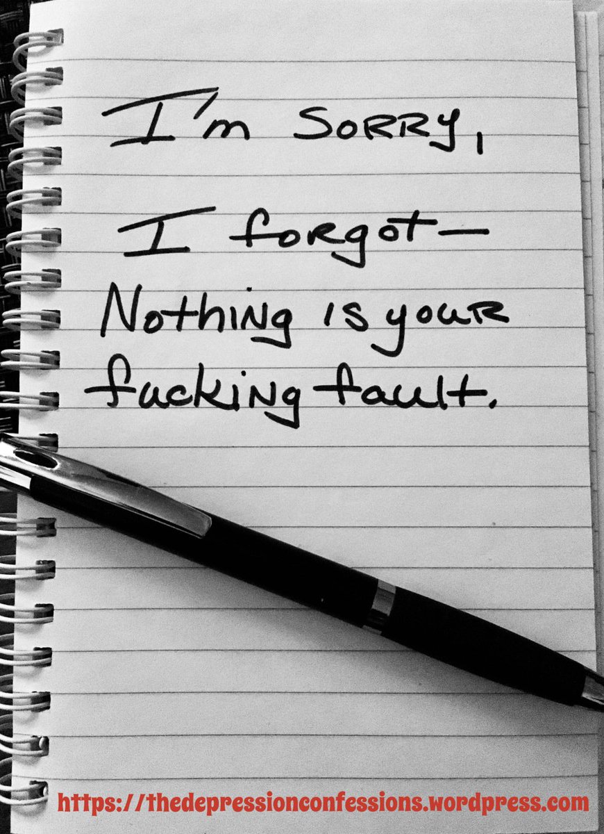 SarahK38348035's tweet photo. New Year, Old Resolutions and the Same Dennis: No one matters except you and your dirty laundry.
#mentalabuse #depression #amwriting #memoir https://t.co/TXEojGC5nB https://t.co/uKXtI0g3IW