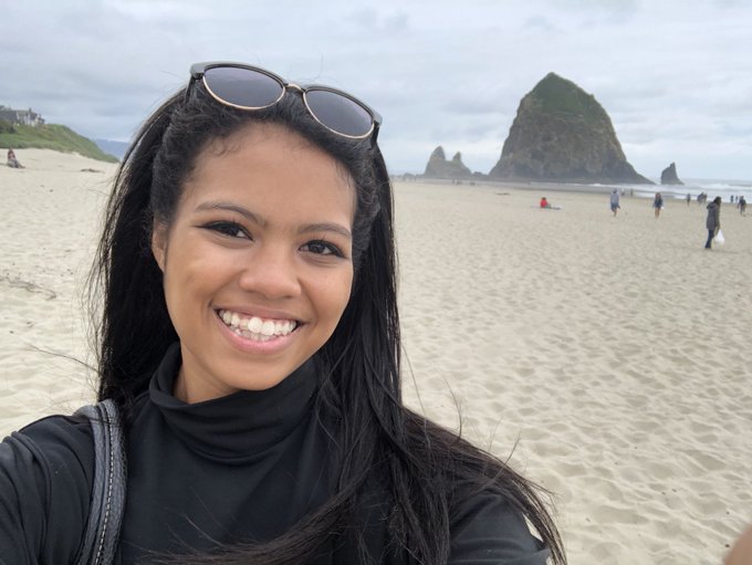 Now this is the kind of beach I could have romantic sex on! Had an amazing time at Cannon Beach...jewel<a href="/tag/beaches"class="tags"><span>#beaches</span></a><a href="/tag/minivacation"class="tags"><span>#minivacation</span></a><a href="/tag/mondaymuse"class="tags"><span>#mondaymuse</span></a><a href="/tag/perfectse"class="tags"><span>#perfectse</span></a>
