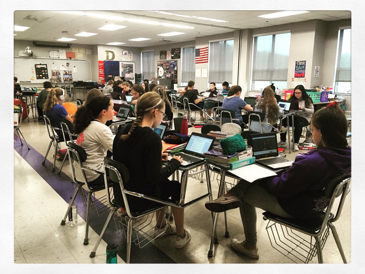 Jumbo room! We opened up 204 &amp; 205 for our cross-curricular Roman Engineering Project! #innovation #crosscurricular #engagedstudents #ancientrome