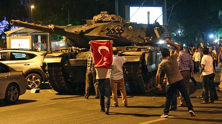 lerze_resan's tweet photo. 15 TEMMUZ MİLLETİN YAZDIĞI BİR DESTAN
#İftiharVakti #WeAreErdogan @RT_Erdogan @dbdevletbahceli #DEVAM #SeniBaskanYapacağız #SahtekarFOXTV #basaramayacaksiniz #namertsin #CumhurbaskanıErdoğan #CumhurİttifakıMilletAklı #Cumhurİttifakı #KandileOperasyon #15temmuz #İftiharVakti https://t.co/7Fgg8CBBVz