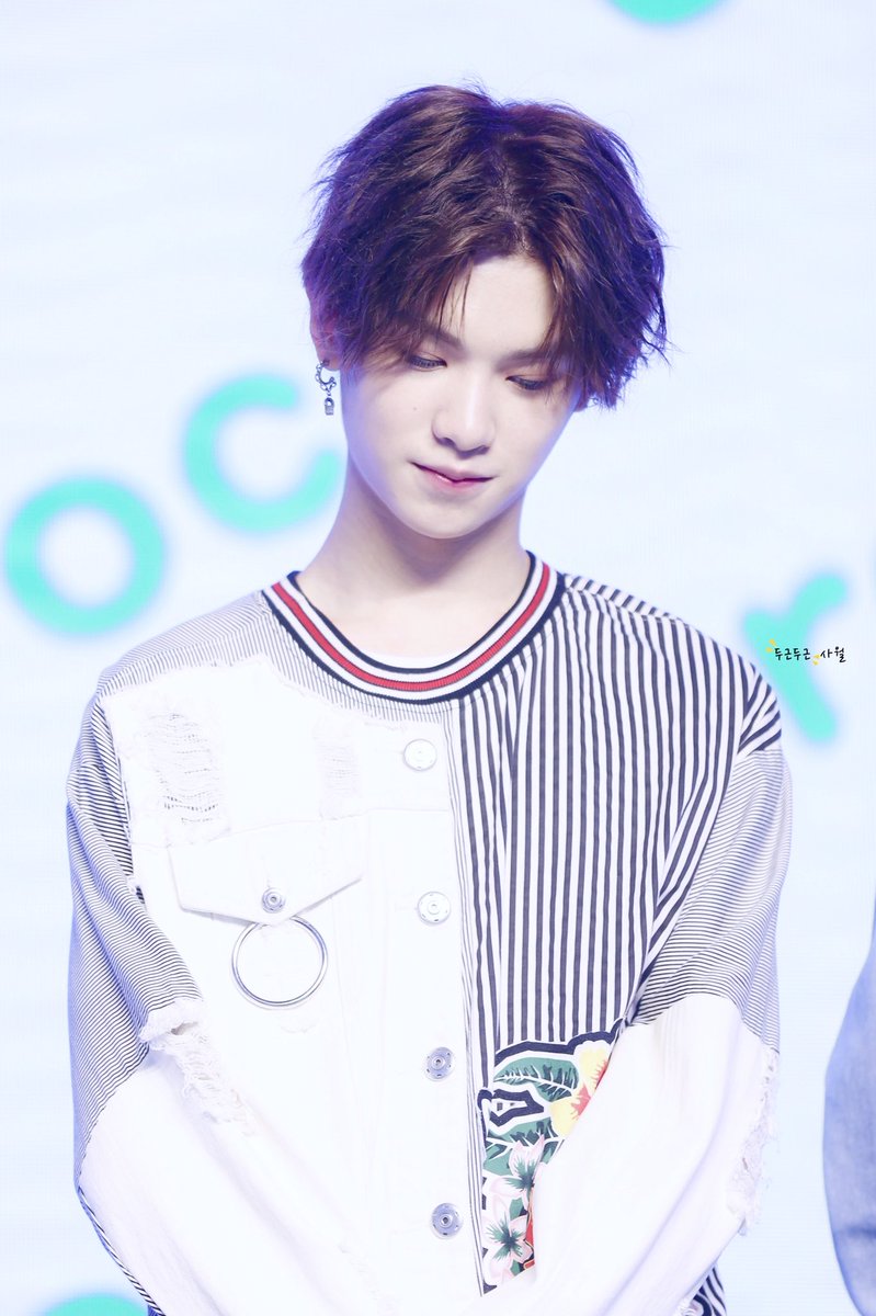 PALPITATEinAPR's tweet photo. 🍃

#Justin #저스틴 #黄明昊 https://t.co/20cdC1kStV