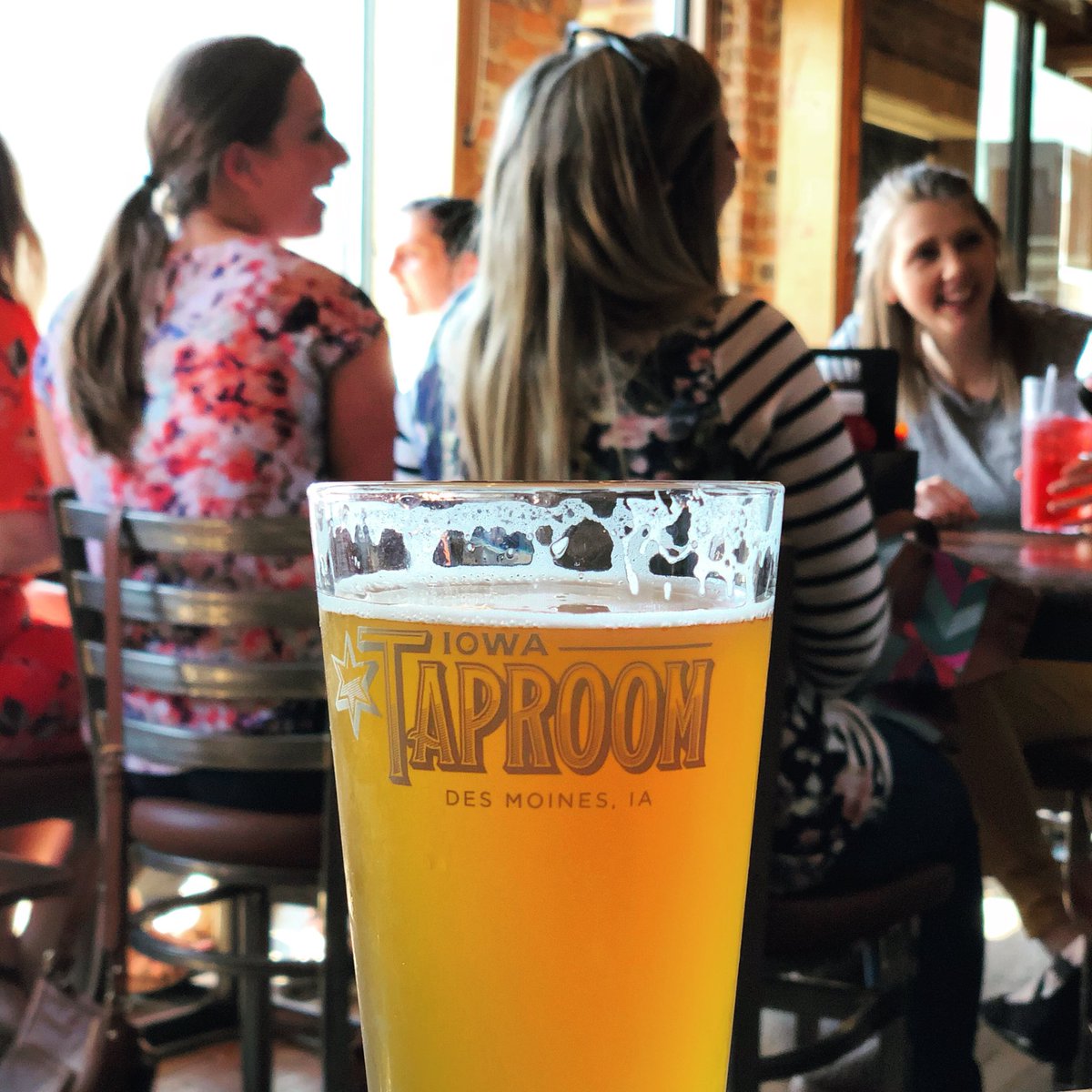 IntegerGroup's tweet image. In honor of #NationalLeaveTheOfficeEarlyDay, our Des Moines team stepped over to visit one of our East Village neighbors, @IowaTaproom. Thanks for having us + serving chill brews! #integerfun #IntegerDesMoines