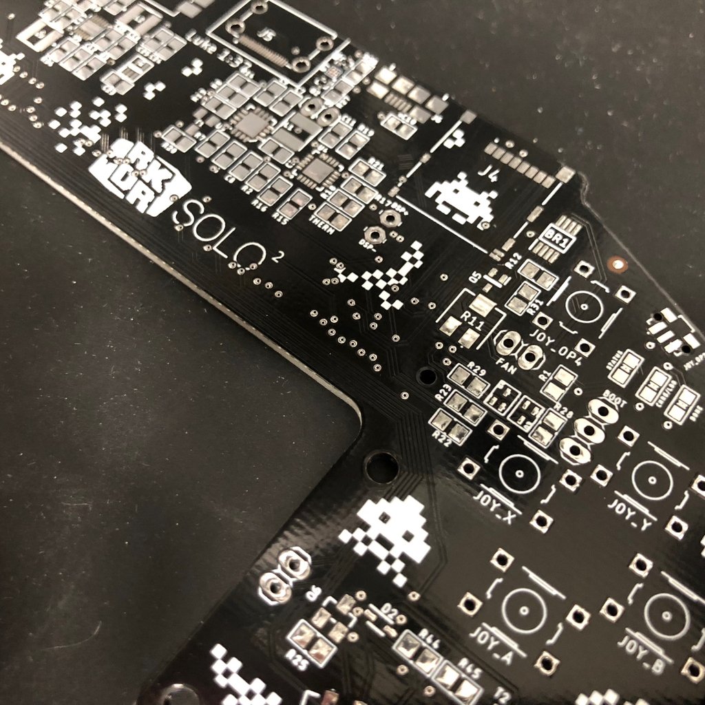 DIY_Engineering's tweet image. #rkdr2 Final boards! #computemodule3 #raspberrypi #retro #handheld