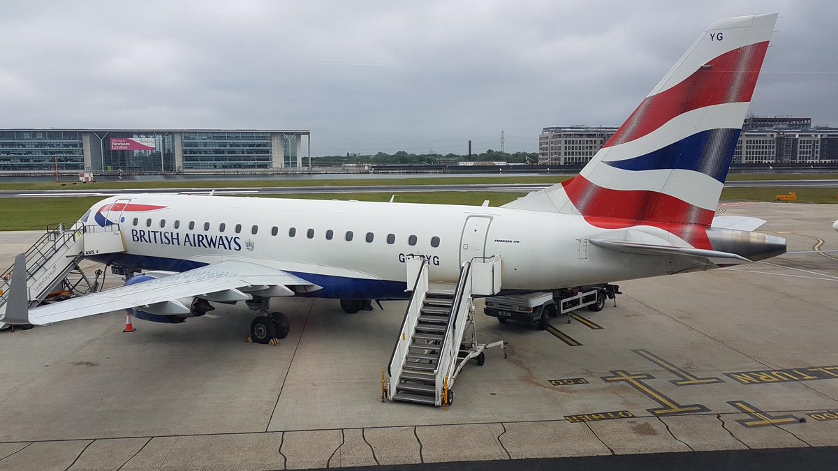 commsoft_oases's tweet photo. The #Commsoft_OASES team are on their way to the @AircraftCommrce #MRO #IT #FlightOperations conference in #Amsterdam https://t.co/n6JfcYfYMs