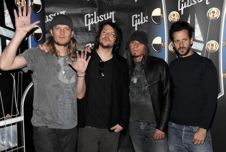 Группа puddle of mudd. Уэс скантлин сейчас. Фото puddle of mudd. Puddle of mudd. Mind the puddle!.