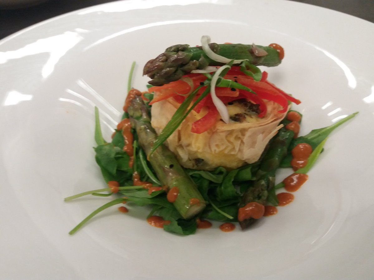 mistajay63's tweet photo. Yet more amazing food! @amystephanie555 @RachelJay262 @ExtShetty @ChefRhys @ThtGuy_Tristan @AngelHillFood @jessey1965 https://t.co/oPYqWoT8MB
