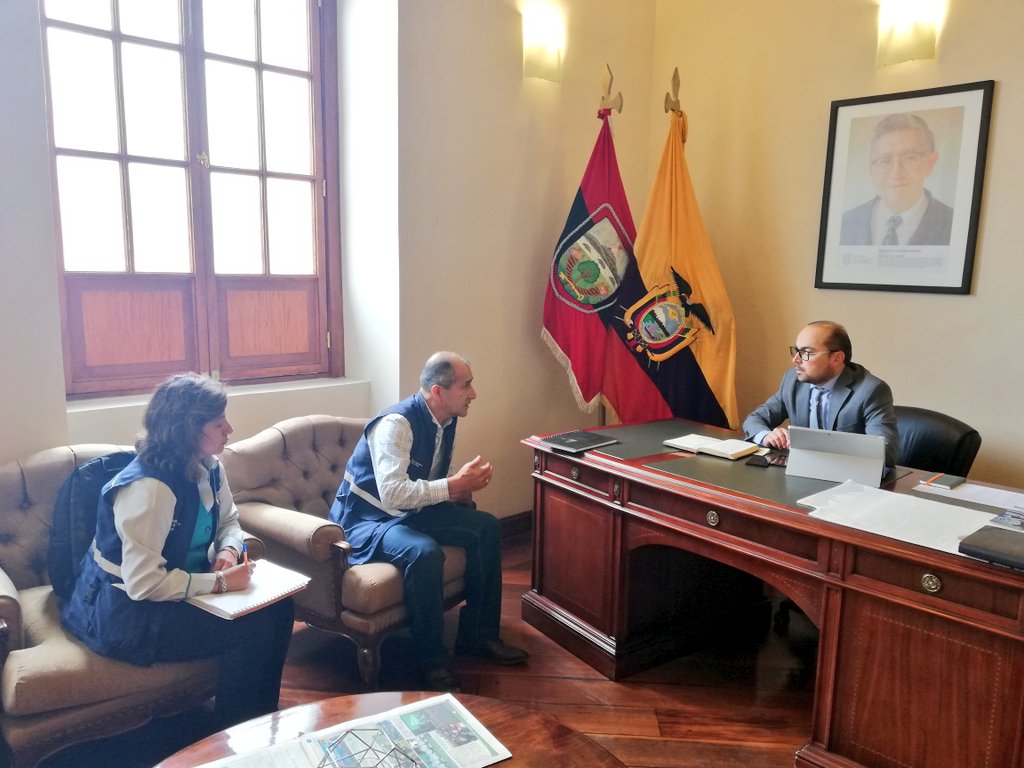juandehowitth's tweet photo. Tungurahua se abre a nuevos mercados para exportar @AgrocalidadEC hoy reunión de trabajo para tratar programas, estrategias y nuevos proyectos en marcha para beneficio de nuestra Provincia #YoAmoTungurahua #ModeloDeGestión https://t.co/W94Sbjtzp8