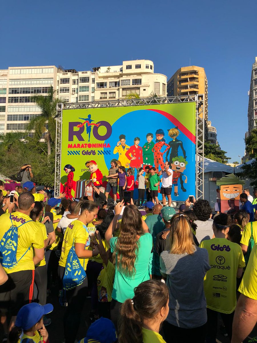 ZumbasticoST's tweet photo. ¡Acaba de ocurrir algo maravilloso en #Río! Échale un vistazo a la #Maratoninha de @MundoGloob 💚💛
#puertopapel #papermotion #corporeos #corridafamiliar #maraton https://t.co/8SDQnhV7GM