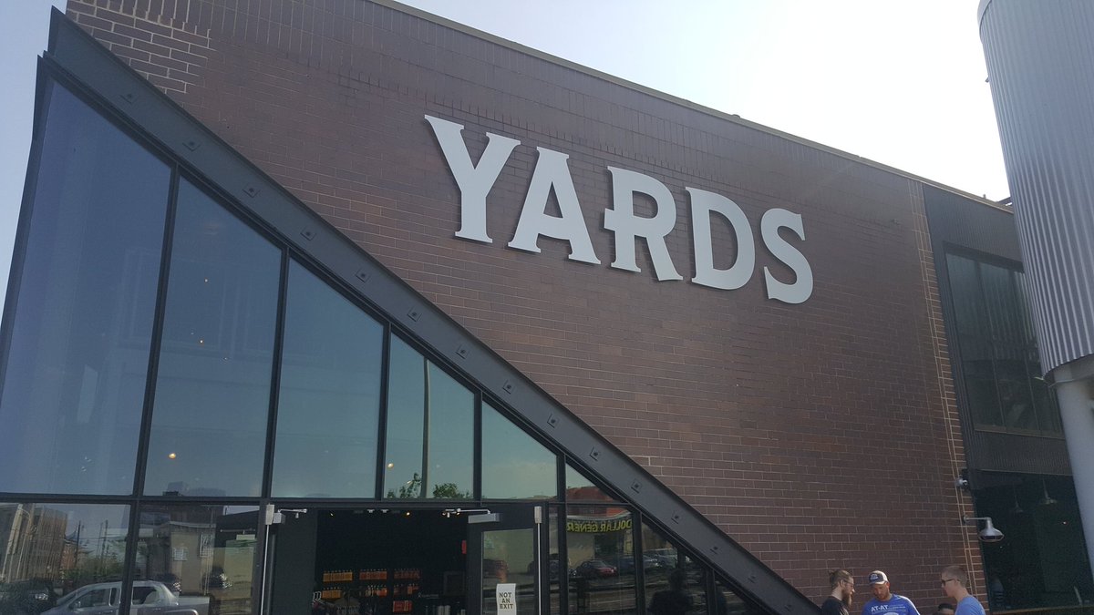 MugClubs's tweet image. Having a great time visiting some amazing #breweries in #Philadelphia got to meet some great people at @flyingfishbrew @GooseIsland @EvilGeniusBeer @yardsbrew and talk about what we are doing to change the game. #loyaltyprogram #nopaperneeded