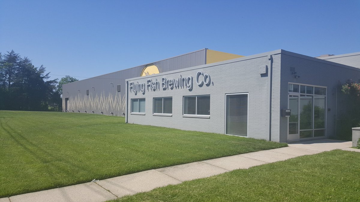 MugClubs's tweet image. Having a great time visiting some amazing #breweries in #Philadelphia got to meet some great people at @flyingfishbrew @GooseIsland @EvilGeniusBeer @yardsbrew and talk about what we are doing to change the game. #loyaltyprogram #nopaperneeded