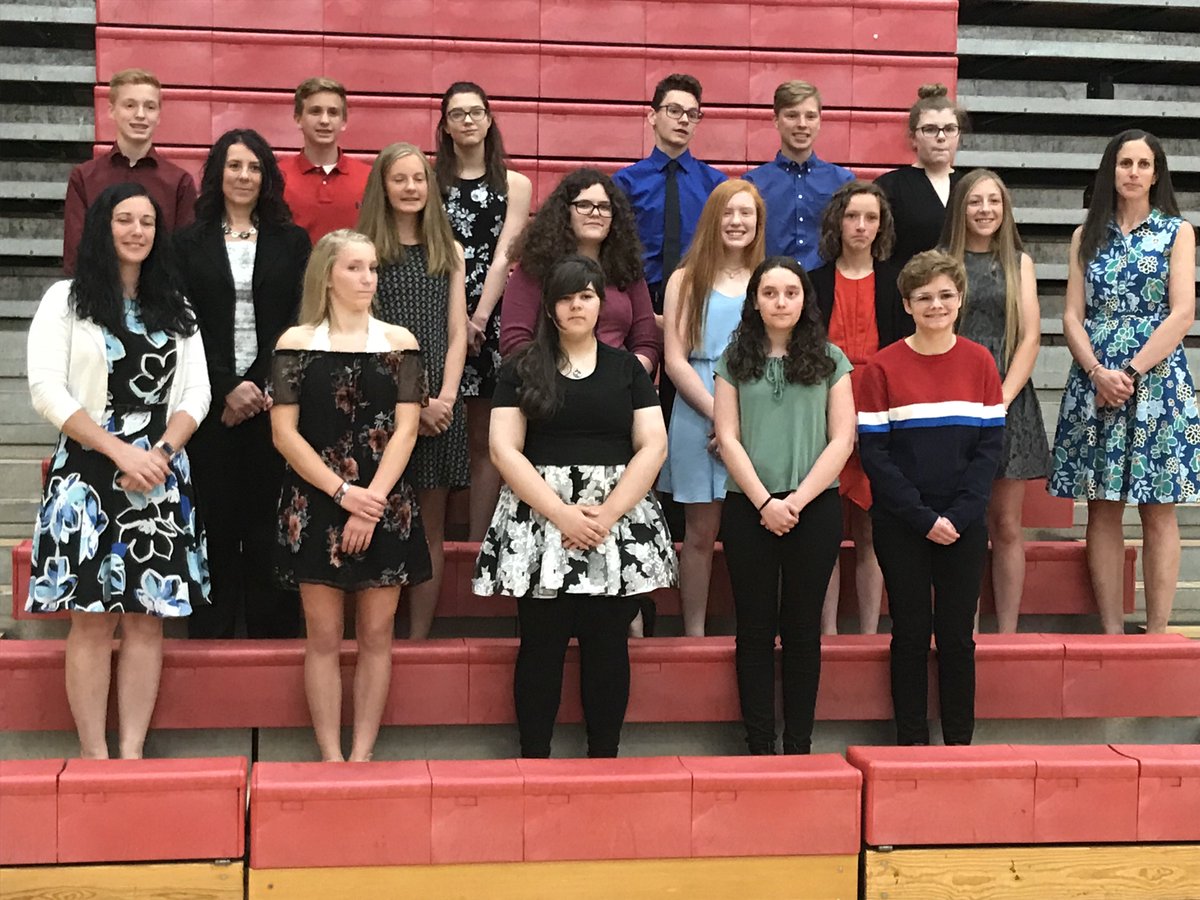 srspickard's tweet photo. #SEMMLAA Honorβs Night #PowerUpMMS https://t.co/Q09kRxRshR