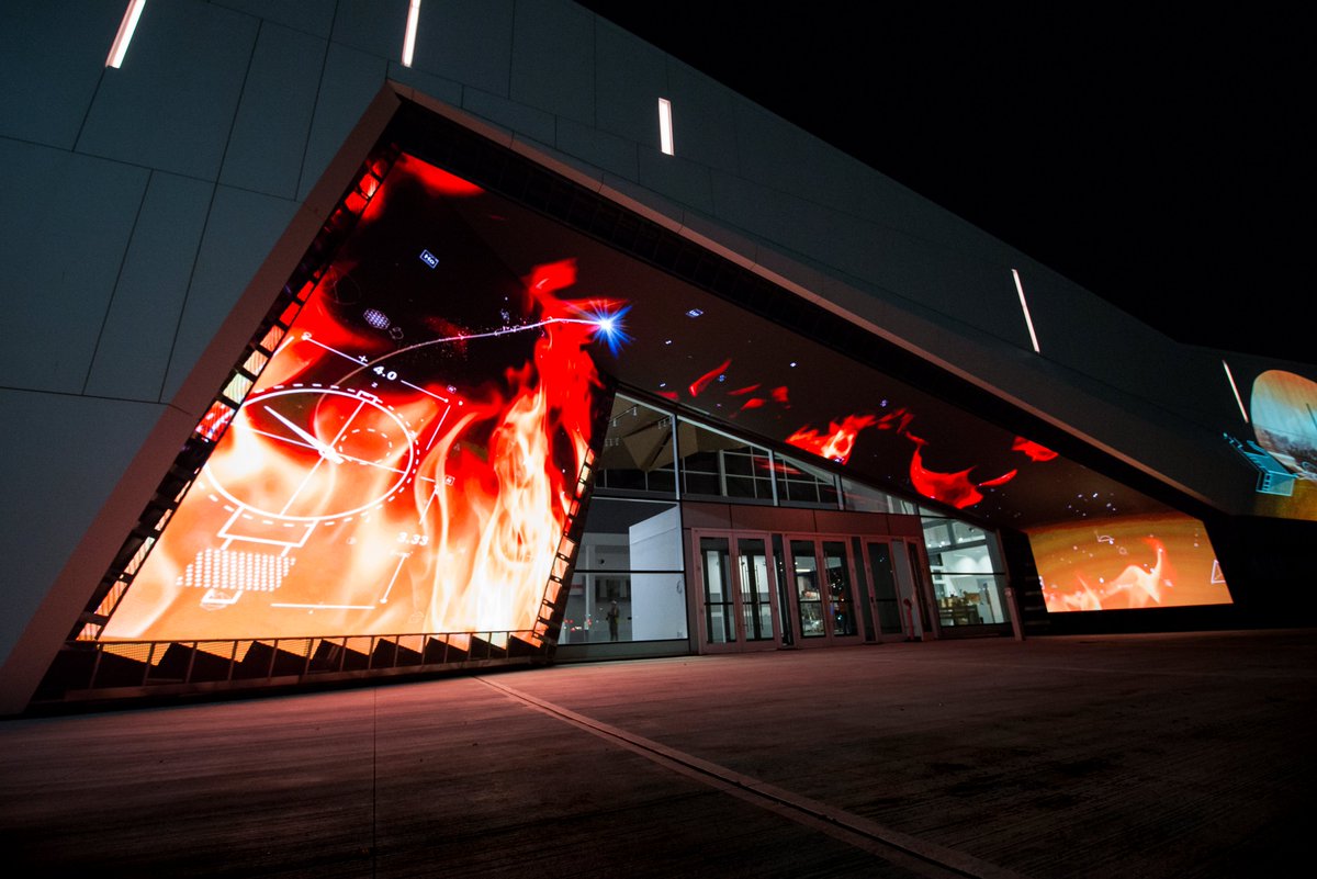 Calling all #museum #science #tech #STEAM people! Second best job around is now open <a href="/SciTechMuseum/">Canada Science and Technology Museum</a> director general. Help us spread the word across Canada. Details here: ingeniumcanada.org/ingenium/doc/c…

You get to work here - we're on fire!