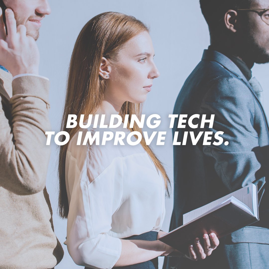 i2labsCo's tweet photo. Who's with us? 🙌💯 
#i2LabsAcademyMiami #techspace #teamwork https://t.co/nA1iD5Bou0