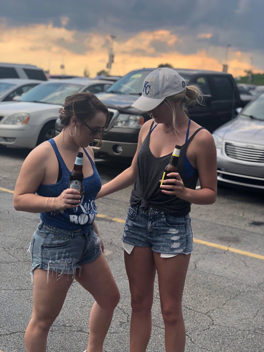 kelseymcgrath15's tweet photo. Friends for 17 years....and we get little weirder every year. https://t.co/XGKh9Svzww