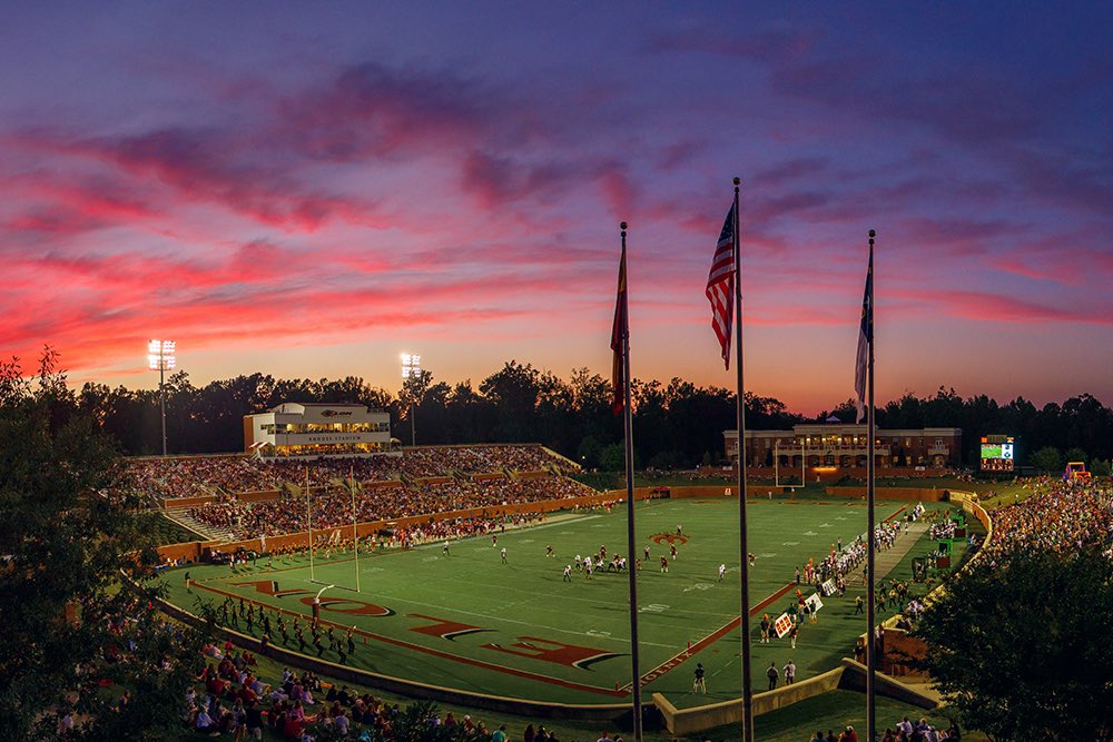 JaredKreimer's tweet photo. Thankful to have received an offer from Elon University!!! https://t.co/YY5INfJl24