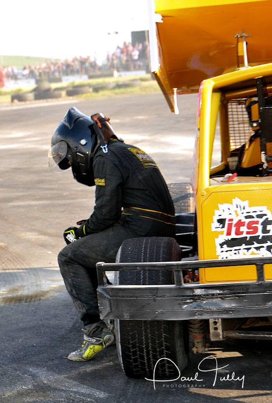 This is Jacklyn Ellis. A BriSCA F1 stock car driver. In a tough, male-dominated sport, Jacklyn, who's 5ft nothing, just won a race at Buxton against the very best in the sport. A former NHS worker, she's a brave girl, both at work &amp; at play. Please share. <a href="/BSCDAF1/">BSCDA - BriSCA F1</a> <a href="/RacEllis/">Jacklyn Fairhurst</a>