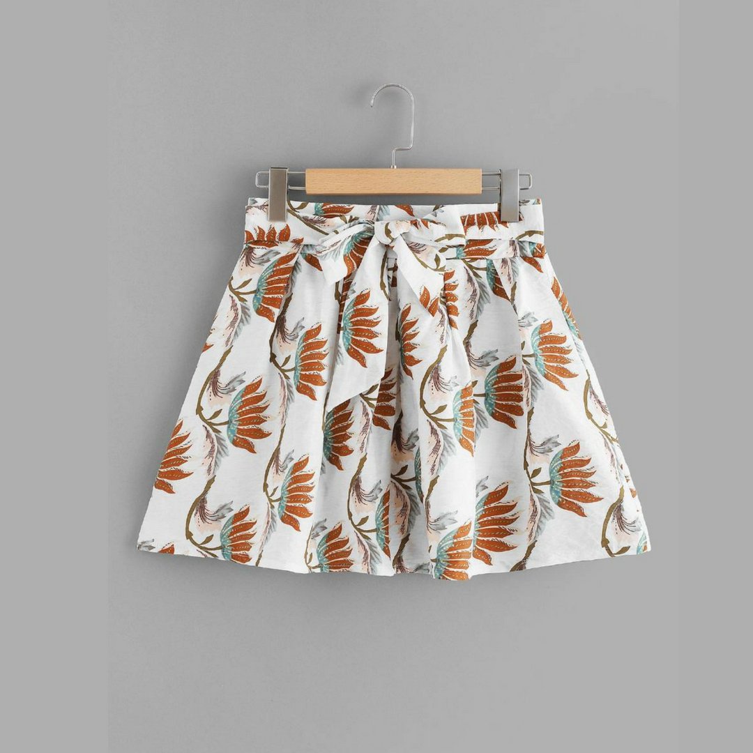 Mini-Skirt Monday, wear this Tie Waist Printed Skirt with a simple white shirt and you will be good to go! Get yours $11!! #ad #miniskirt #floralskirt #floral #springoutfits #outfitoftheday #fashiondeals #jellybeanclothing #MondayMotivation 
SHOP NOW! => buff.ly/2xFAhan