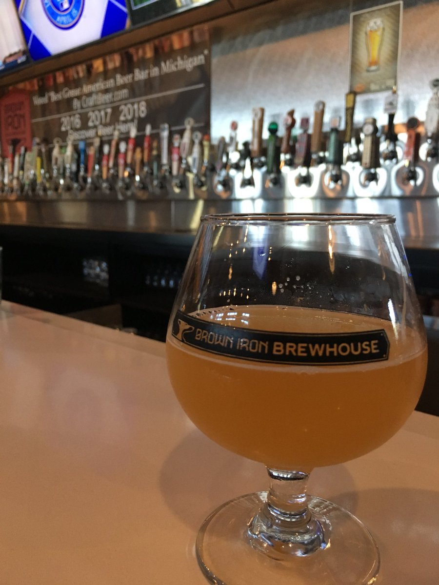 bluenotebev's tweet photo. Enjoying the Monday rare beer tapping @BrownIronBrew featuring Nowhere In Particular Batch #023. https://t.co/DpChf6WXnv