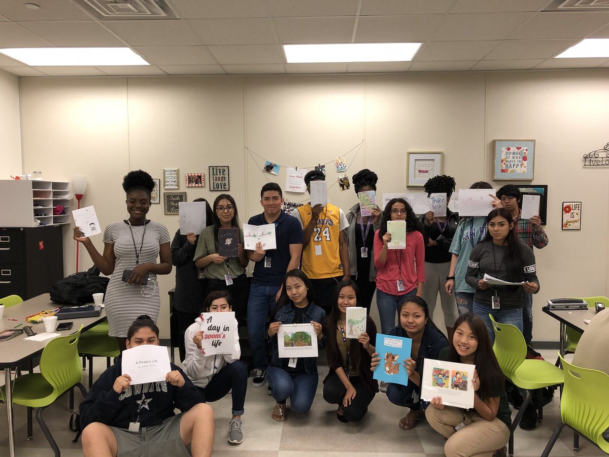 MsSC_LHS's tweet photo. #MemoryMonday is a thing, right? Throwing it back to when #LHSChildDevelopment wrote, illustrated, and constructed their own childrenβs books! Happy almost summer! #FarmersREAD https://t.co/k1o9b3Fjha