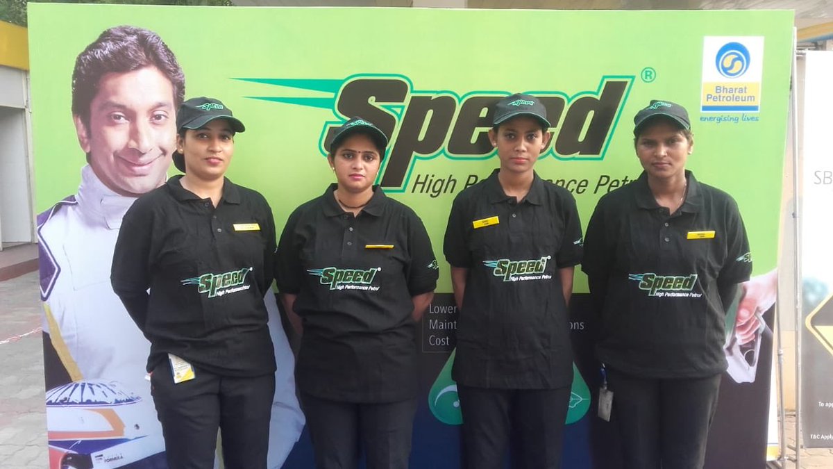 HumaFAli's tweet photo. #WorldEnvironmentDay celebrations @selfie corner at BP Green Park #GoGreenwithSpeed # Fill Speed, click selfie ,get gift @BPCRetailDelhi https://t.co/ihj9vJEFA4