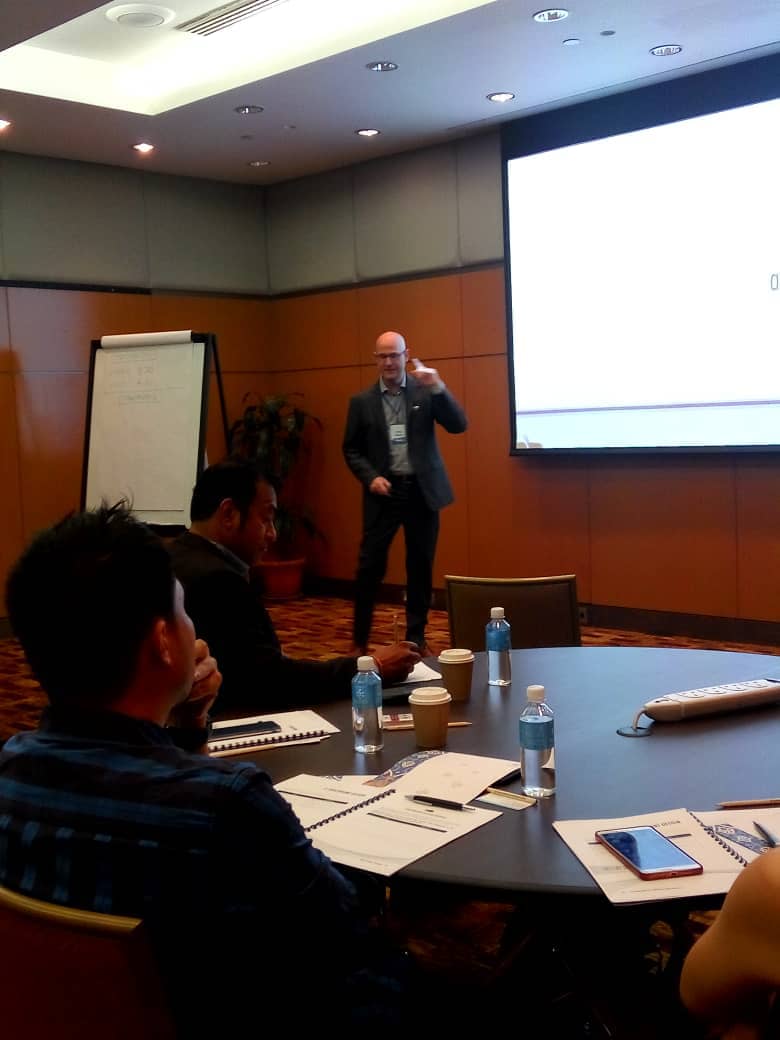 GPSAsia's tweet image. We are in Kuala Lumpur Convention Centre from 4th - 5th June 2018.. @StanPhelpsPG #competitivedifferentiation #customerexperience #cxmalaysia #kualalumpurconventioncentre #gpsasia #june2018