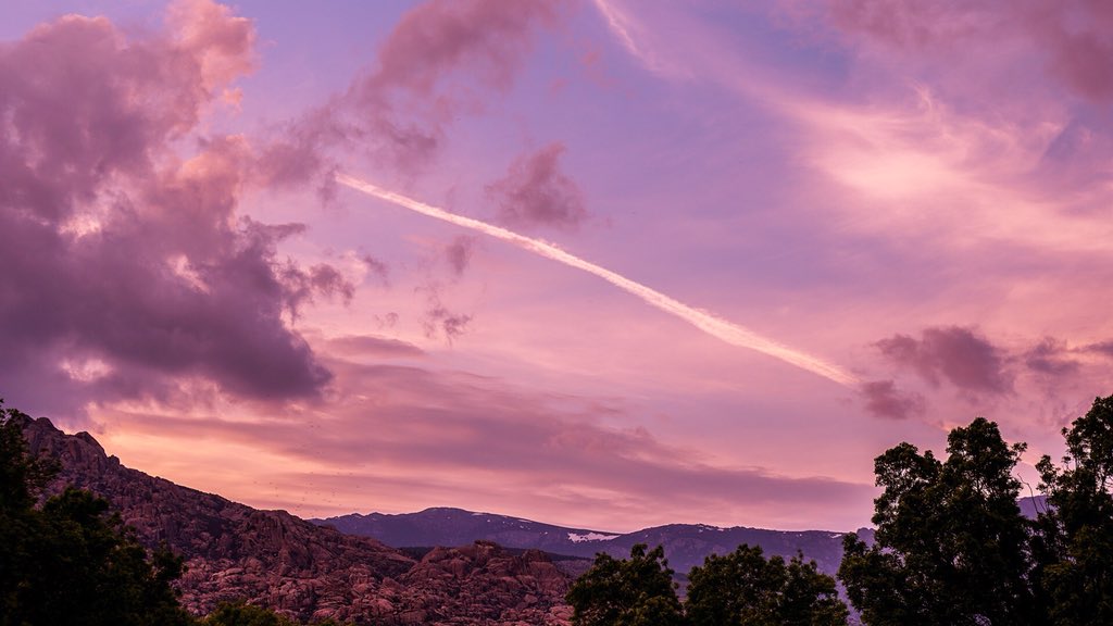 richinframes's tweet image. 💙🍊🔥💕+ 🌆🌅 =
Colorful Sunset Aesthetics