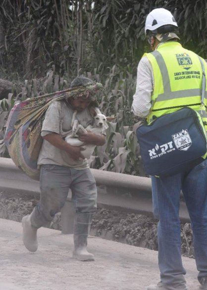 MysterTops's tweet photo. Mis condolencias y mi apoyo máximo para nuestros hermanos de Guatemala🙏🏻 Mis oraciones son para ustedes. 🇬🇹❤️😪 https://t.co/ArTL5shv8c