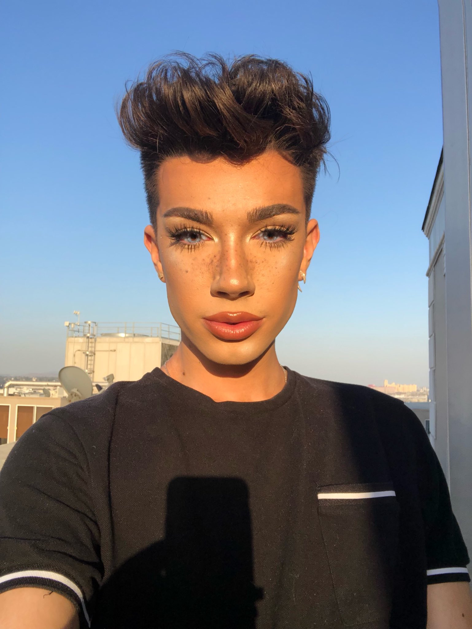 James Charles As Dua Lipa 98 - ma0ktbd