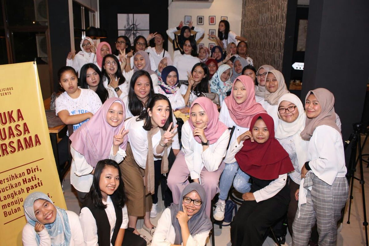 Bukber <a href="/pricilicious/">Pricilicious OFC</a> with <a href="/agthpricilla/">Agatha Pricilla</a>