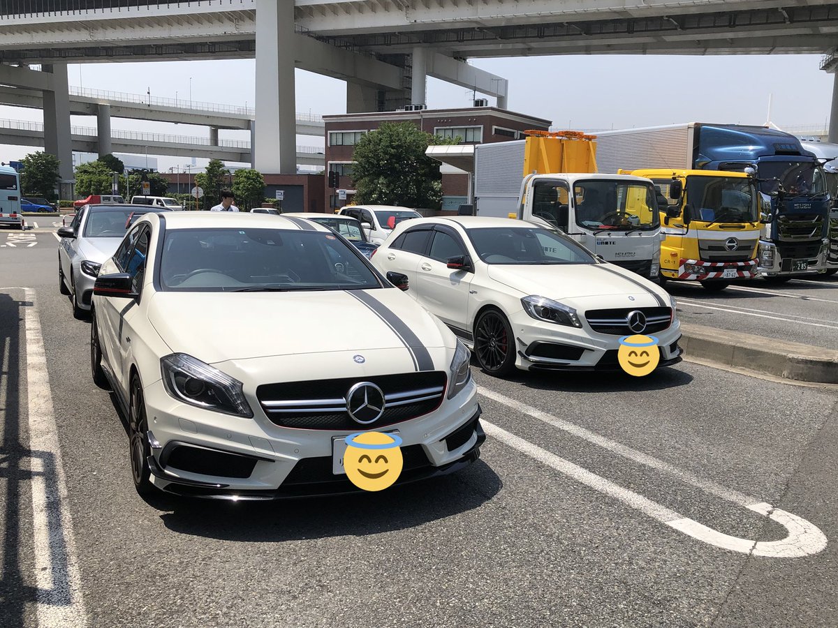 h45E1's tweet photo. いつの日か勝手に並べて撮ってしまった…
#A45Edition1 #AMG https://t.co/lzE2w6lv4r