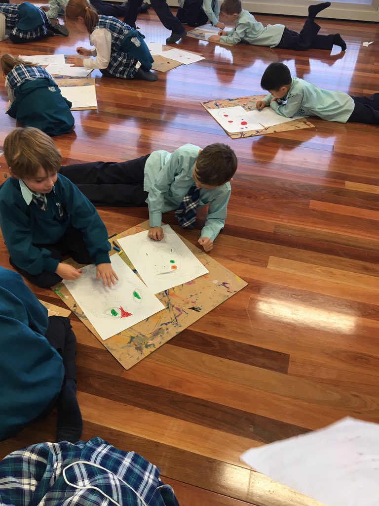 Year1LillyPilly's tweet photo. Using our new learning common to create! https://t.co/qzSp2Qygur